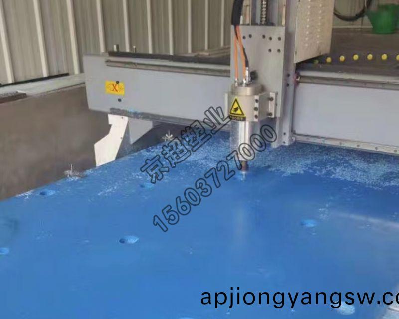 超高(gao)分子護(hù)舷貼(tie)麵(mian)闆